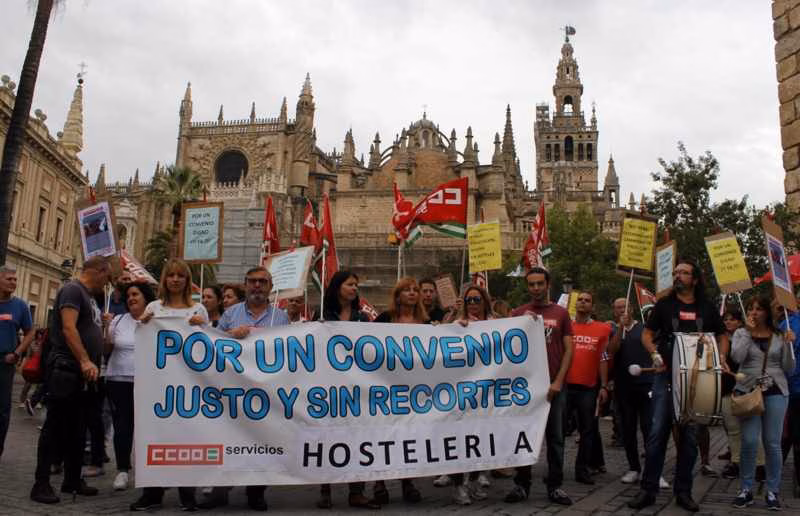 por un convenio justo de hosteleria en Sevilla